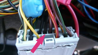 gray connecter wire
